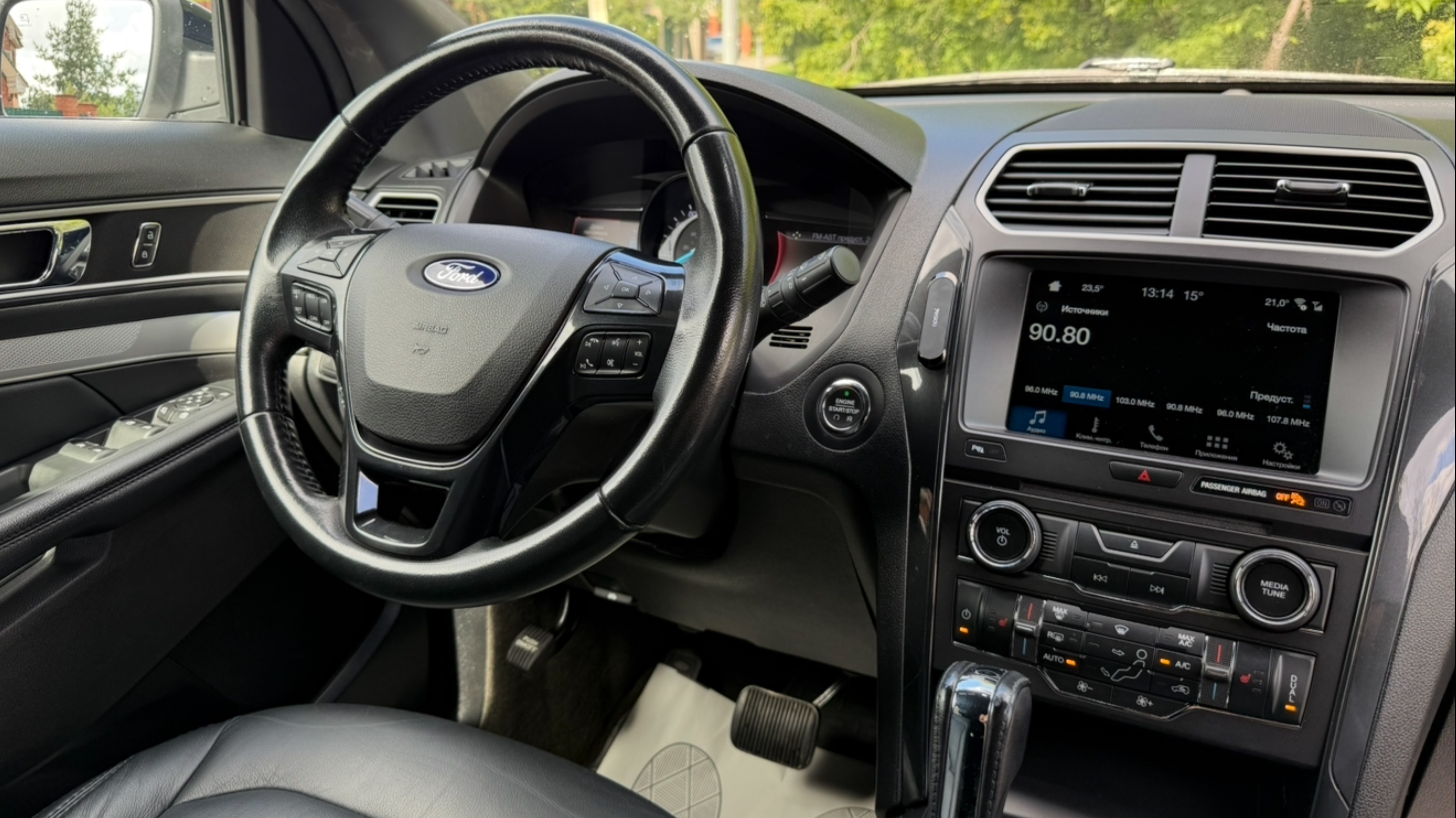 Ford Explorer 2017 3.5AT 4WD