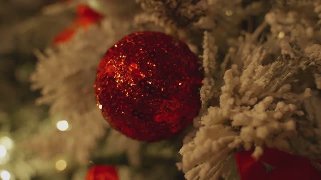 Встреча Нового, 2025 года в "Сибирь" смотреть онлайн