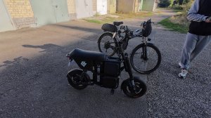 Кисловодск. Обзорная прогулка на электроскутере  WHITE SIBERIA ZVER  и эл. веле Hot Wolf. 1 часть.