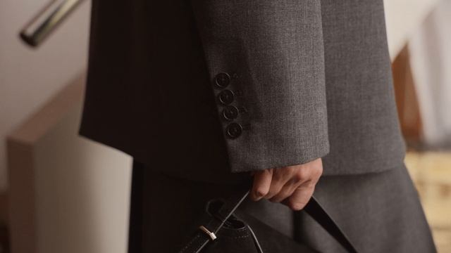 Коллекция Осень'25 I «Снежная Королева» — российский бренд мужской и женской одежды смотреть онлайн