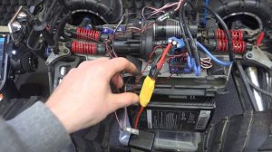 Ставлю телеметрию на Traxxas Summit