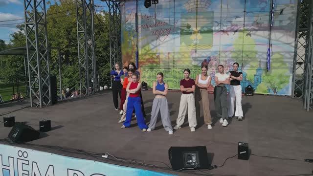 Открытие дня города Талица 2025.Танцевальная программа "Радуга+Радуга" смотреть онлайн