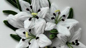 ЛИЛИИ ИЗ СИНЕЛЬНОЙ ПРОВОЛОКИ