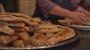 Kənd Həyatı. Готовим турецкую пиде «Симит» — хрустящую снаружи и мягкую внутри