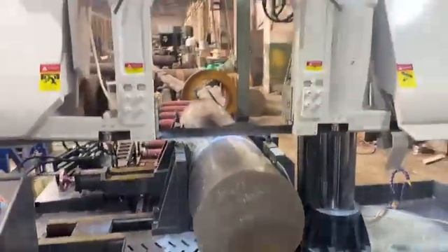 Работа Автоматического колонного ленточнопильного станка IRON-CUT CH-530HA (CH-500HA Gz4256)