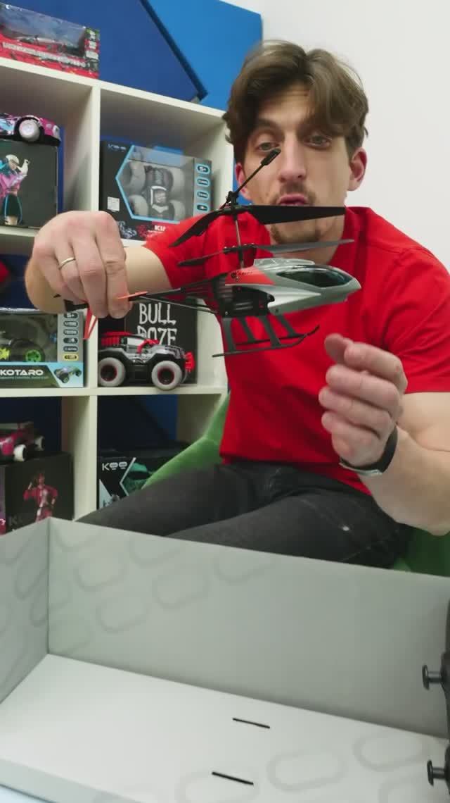 Испытаем крутой вертолёт KATAI — взлетаем в небо! 🚁#игрушкидлядетей #длядетей #игрушкидлямальчиков смотреть онлайн