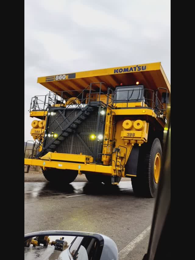 С праздником братья!