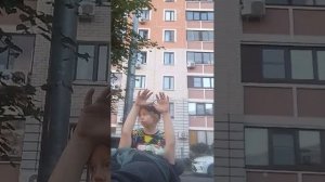 красная дверь жёлтая дверь любого цвета трансля