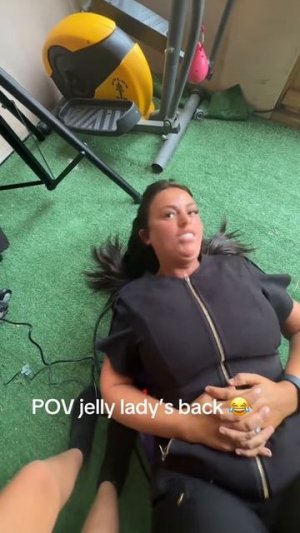 ну и массажор 😅🤣🤣🤣🤣🤣
подписывайтесь на перчик🌶🌶 тут всё для хорошего настроения☺☺