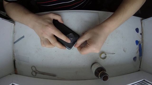 Смартфон Samsung A20 SM-A205FN Как снять заднюю крышку смотреть онлайн