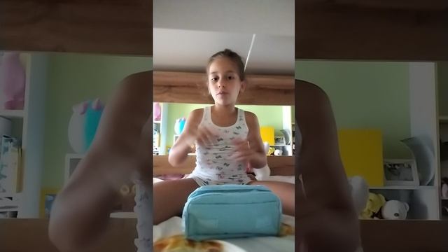 Показываю мой новый пенал смотреть онлайн