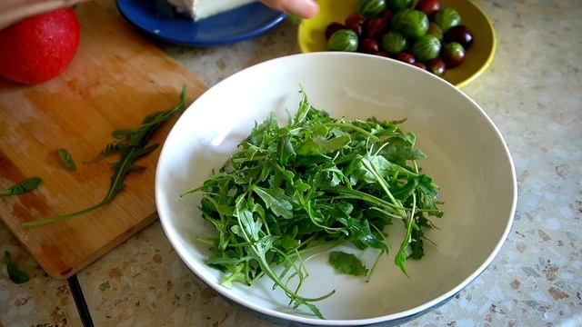 ЧУМОВОЙ САЛАТ С КРЫЖОВНИКОМ — ВКУСНО, ПОЛЕЗНО, ВЗРЫВНО! смотреть онлайн