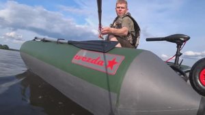 Катамаран Звезда 390 на электротяге