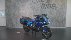 ОБЗОР НА МОТОЦИКЛ BMW R1300 RT в АВИЛОН!