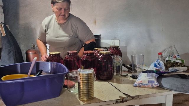 100 яиц на 5литров 🍒/ надо убирать овощи помаленьку смотреть онлайн