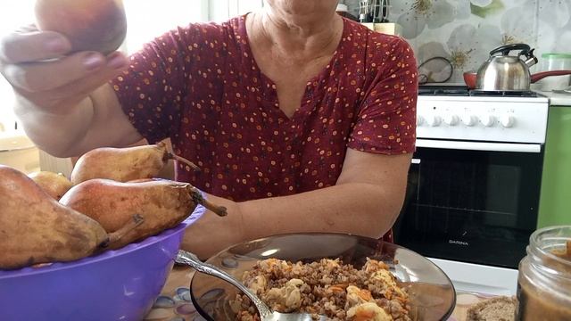 Показываю свой обед смотреть онлайн