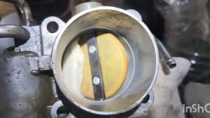 замена свечей и чистка дроселя#rav4 #toyota