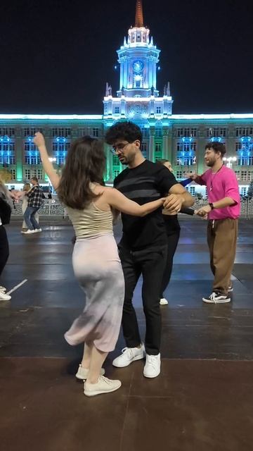 Психолог Валиджан Авазов