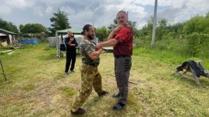 Кисти и плечи