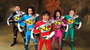 Сериал Могучие рейнджеры: Дино Заряд  – 1 сезон 6 серия / Power Rangers Dino Charge