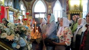 Изнесение Честны́х Древ Животворящего Креста Господня