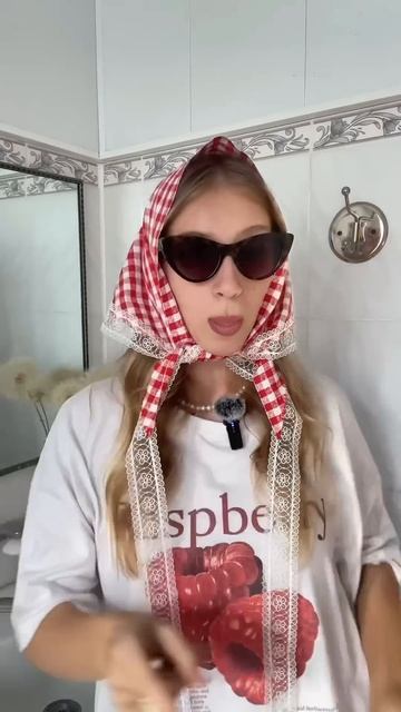 1, 2 или день Беллы Хадид и зализанного пучка?