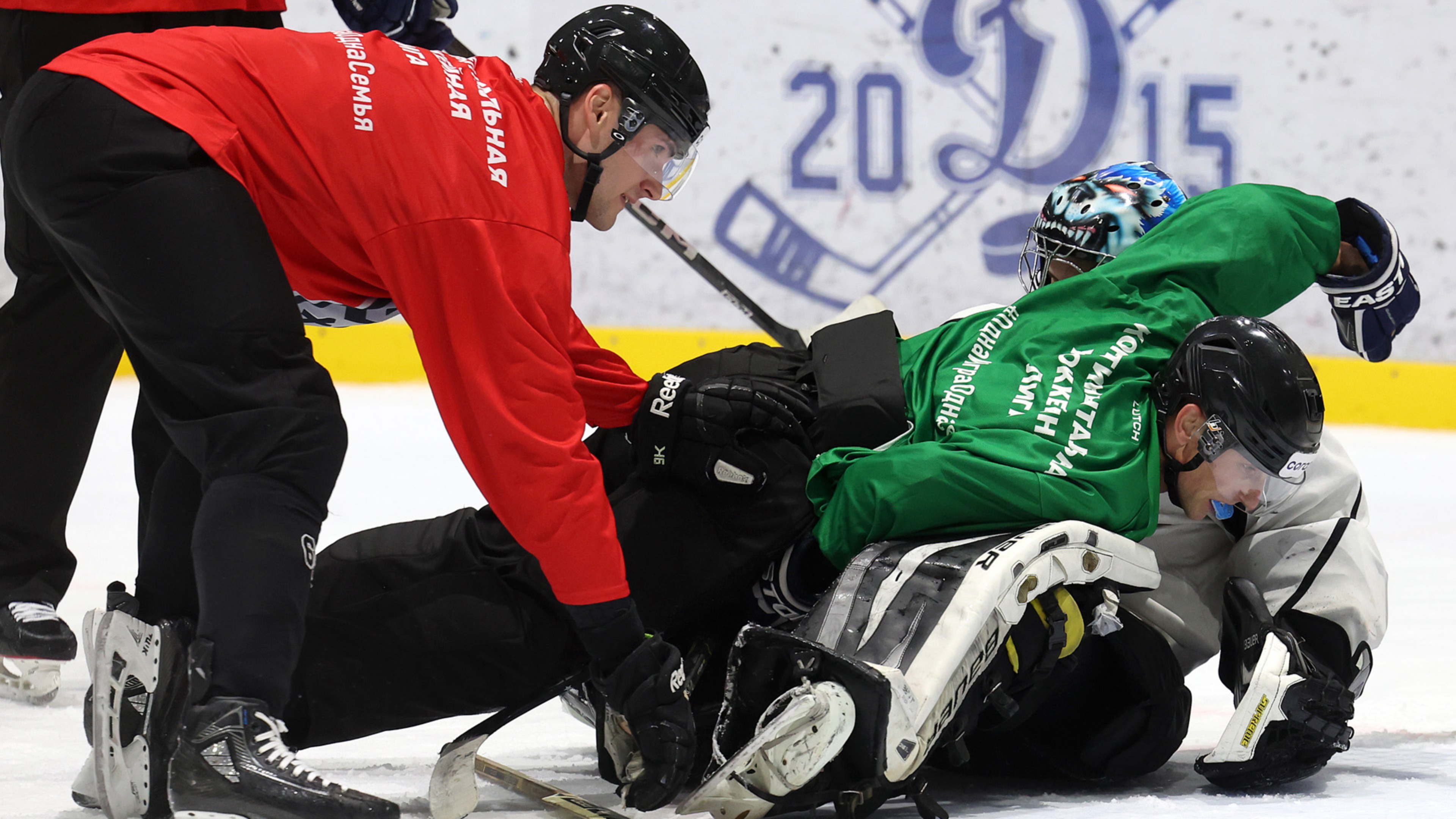 Тренировочный сбор арбитров КХЛ завершился традиционным хоккейным турниром REFEREE CUP