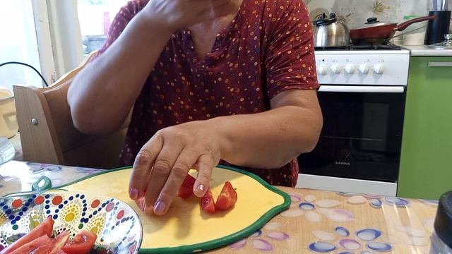 На ужин салат с расторопшей смотреть онлайн