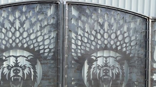 Обратная сторона ворот 