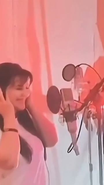 Փա՜ռք գահին Նստածին ու Գառանը։