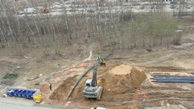 Работа экскаватора