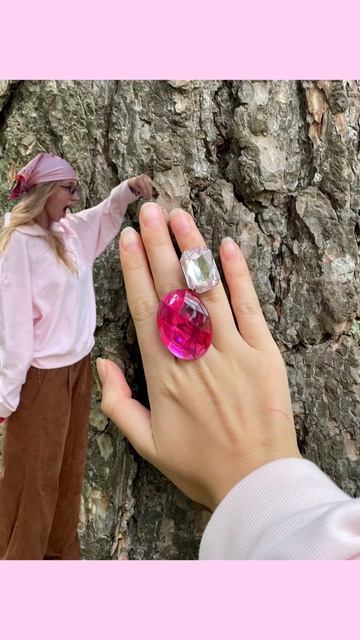 Сохраняй и подписывайся, у меня в блоге ещё больше идей для контента