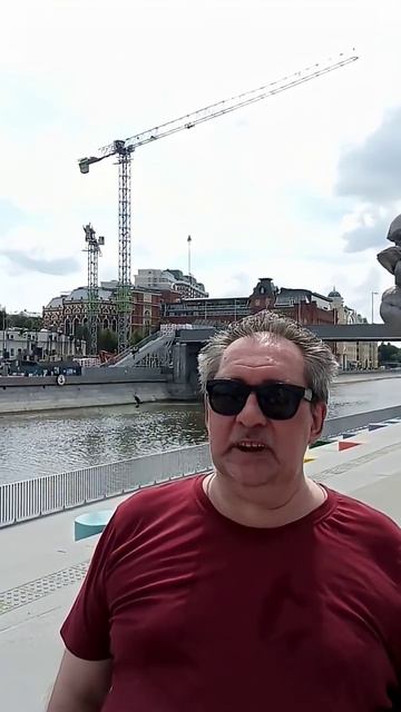 круиз по центру, дурные скульптуры  #недвижимость #eliterealty #премиумкласс #billionaire