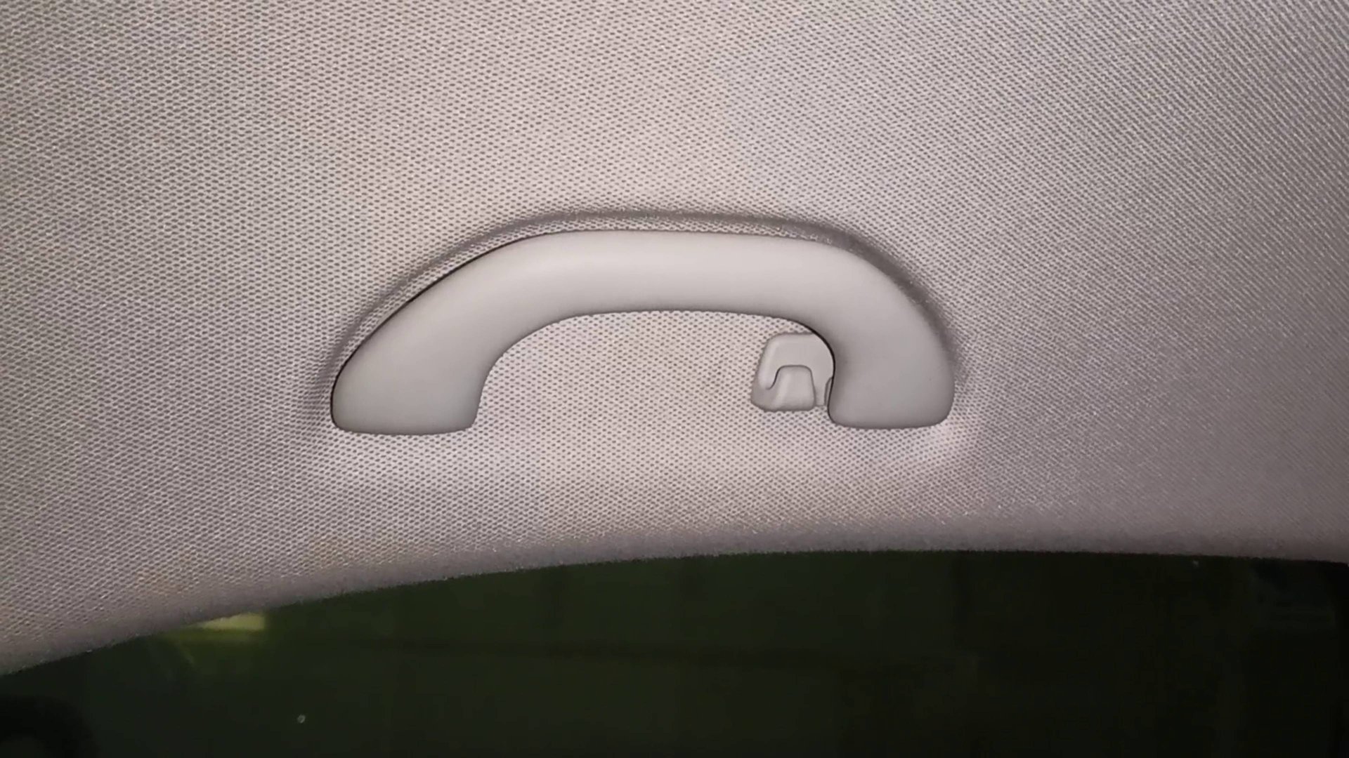 Снятие ручки потолка VW Polo лифтбек смотреть онлайн