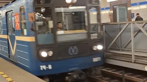 Звёздная-Парнас на Номерном (обзор станции метро Парнас)