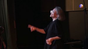 «Бонд с кнопкой» и хор Полины Будановой.
