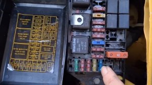 Реле топливного насоса Матиз 0,8 трамблер