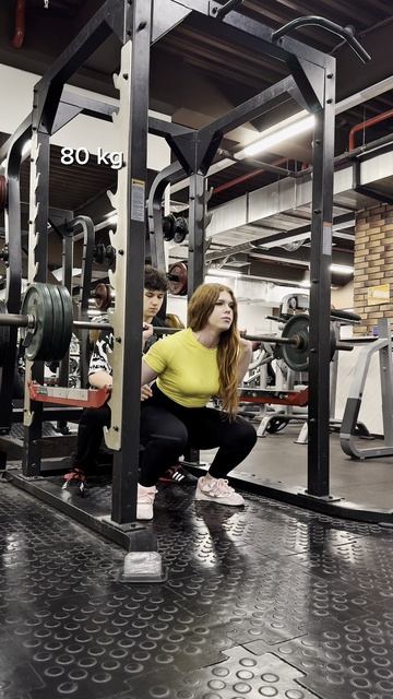 Сколько должна приседать девушка для того чтобы была большая красивая попа смотреть онлайн