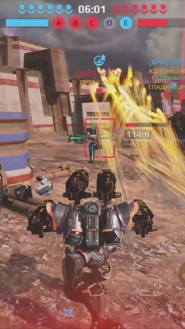 Возвращение дедушки влупидола старого робота Спектр из 2018 в лиге чемпионов в 2025 War Robots смотреть онлайн