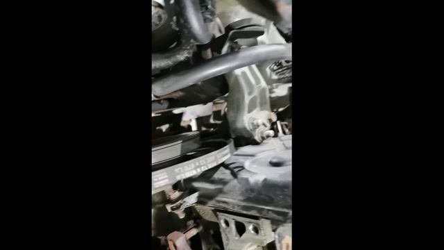 Hundai Elantra 3  Снятие ГБЦ. Часть 5 снятие ремня генератора