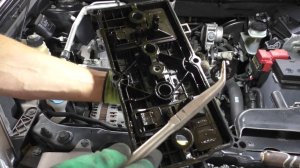 Мойка инжектора, замер зазоров клапанов на Nissan Qashqai 2,0 4WD Ниссан Кашкай 2008 года 2часть