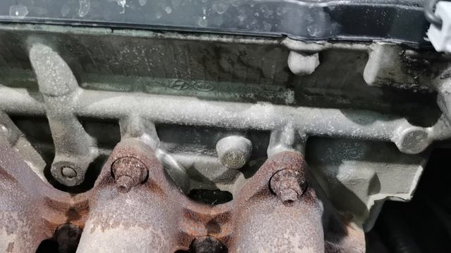 Hundai Elantra 3  Снятие ГБЦ. Часть 4 снятие выпускного коллектора