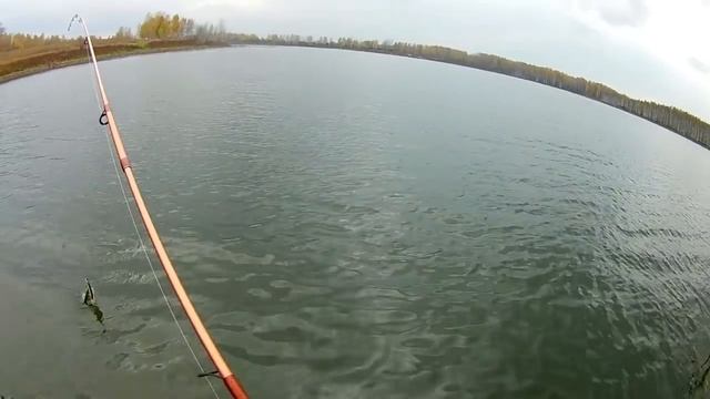 И вот он первый трофей этого озера смотреть онлайн