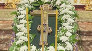 Изнесение Честны́х Древ Животворящего Креста Господня