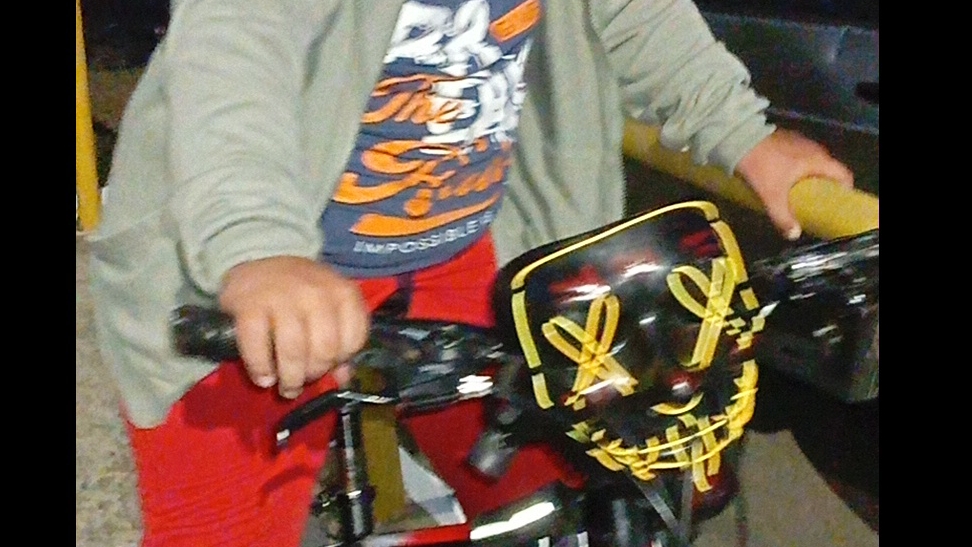 битва за подъезд сезон 1 серия 9 10 2 сезон 1 сер и бонусные с неудачными моментами (финал 1 сезона)