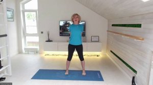 ПодЗАРЯДКА. Упражнения с гимнастической палкой