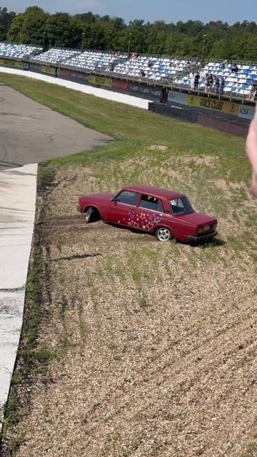 РУЛЬ РОВНО 💯совет в дрифте #drift #гонки #жигадрифт #tsunamipicnic смотреть онлайн