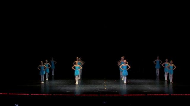 "За мечтой". Класс-концерт учащихся 3 классов. Постановка Кокшарова А. и Чети Д. смотреть онлайн