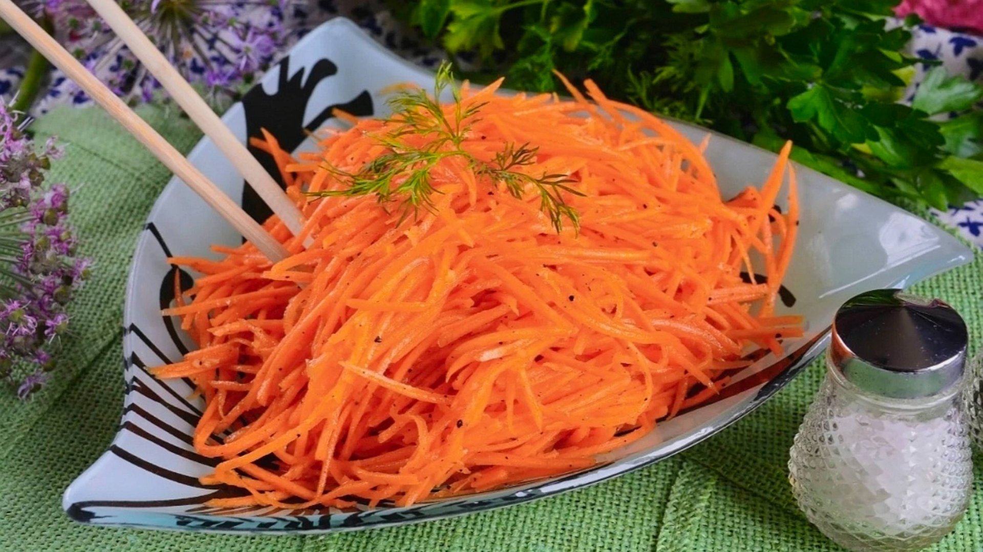 МОРКОВЬ ПО-КОРЕЙСКИ РЕЦЕПТ ПРИГОТОВЛЕНИЯ В ДОМАШНИХ УСЛОВИЯХ🥕👍 смотреть онлайн