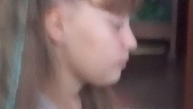 Вике делают косички как у меня смотреть онлайн